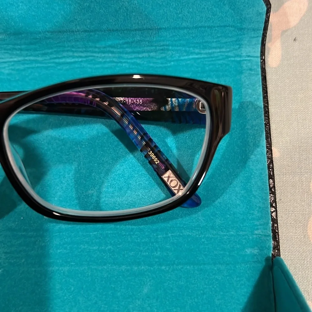 XOXO frames - Picture 5 of 10